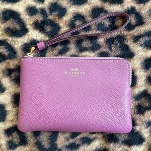 NWT Purple COACH Wristlet